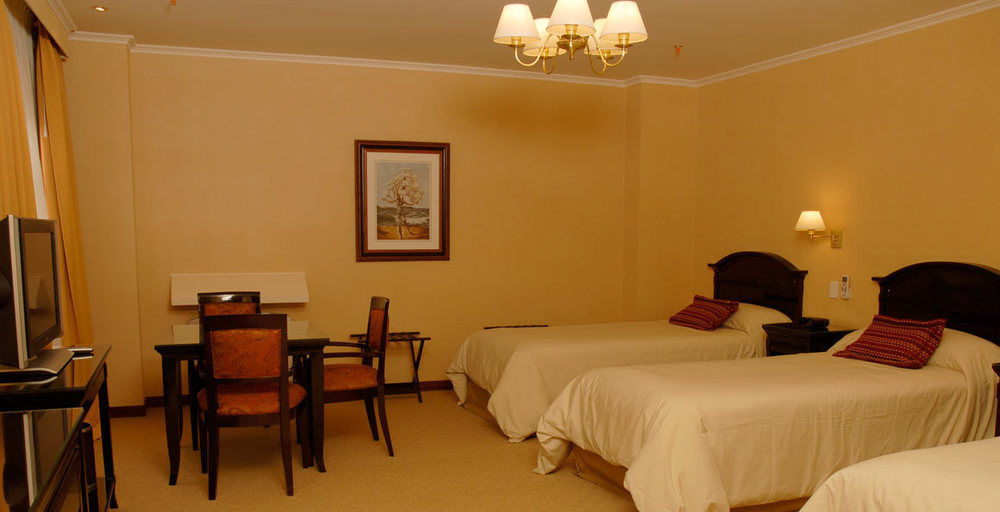 Status Hotel Hotel