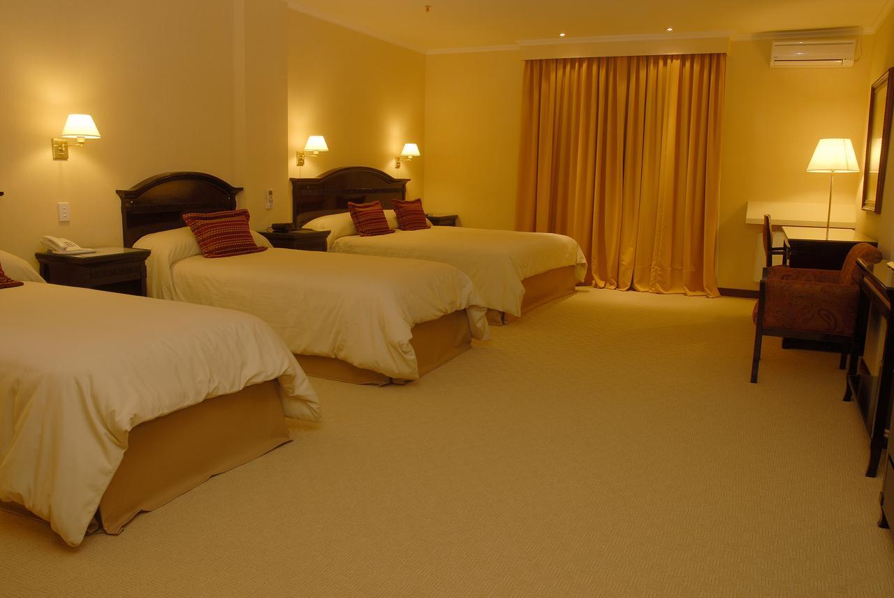 Status Hotel Hotel 4*